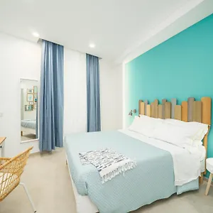 6th Land - Rent 2* La Spezia