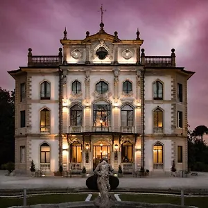 Hotel Borghi